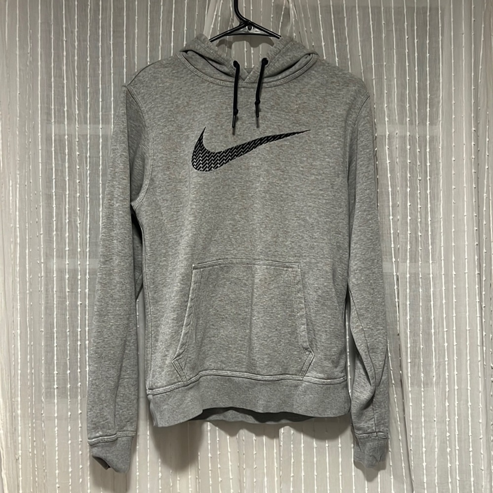 nike hoodie
